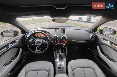 Седан Audi A3 2018 в Вінниці