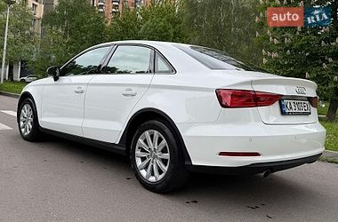 Седан Audi A3 2015 в Киеве