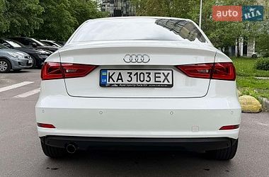 Седан Audi A3 2015 в Киеве