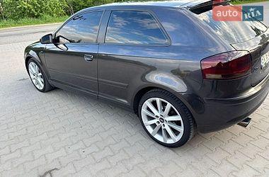 Хетчбек Audi A3 2004 в Красилові