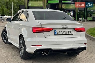 Седан Audi A3 2016 в Кременчуці