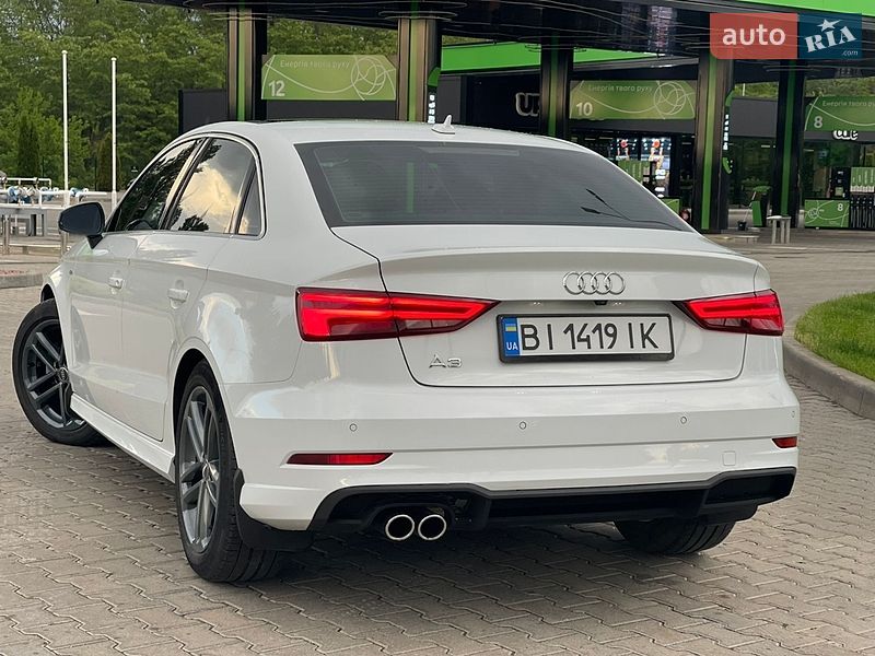 Седан Audi A3 2016 в Кременчуці