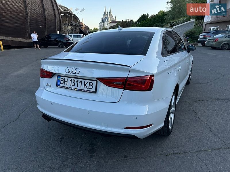 Седан Audi A3 2014 в Одессе