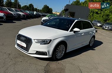 Хетчбек Audi A3 2017 в Луцьку