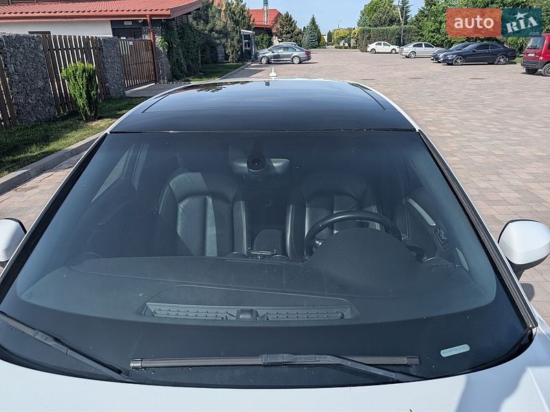 Хэтчбек Audi A3 2015 в Ивано-Франковске