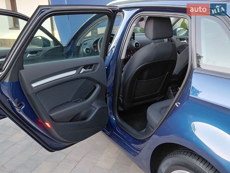 Хетчбек Audi A3 2014 в Бориславі
