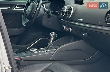 Седан Audi A3 2014 в Дніпрі