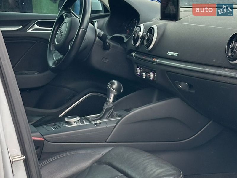 Седан Audi A3 2014 в Дніпрі