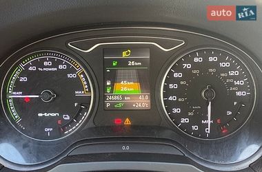 Хэтчбек Audi A3 2015 в Ровно