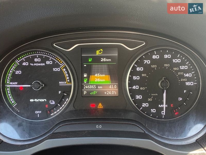 Хэтчбек Audi A3 2015 в Ровно