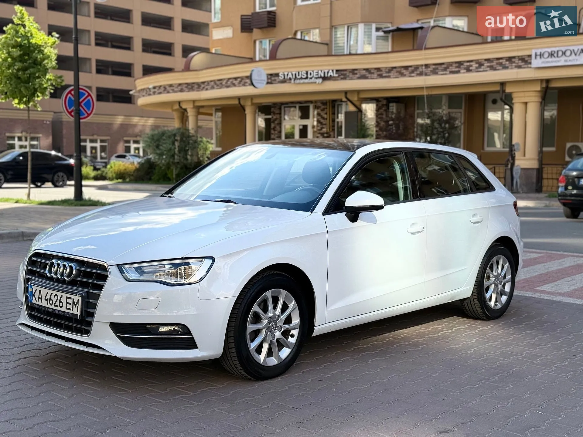 Audi A3 2014 VIN WAUEFGFF4F1065975 фото оголошення 5 з 20