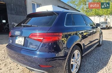 Хетчбек Audi A3 2017 в Кременці фото 6 Хетчбек Audi A3 2017 в Кременці