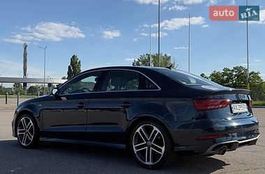 Седан Audi A3 2017 в Харкові