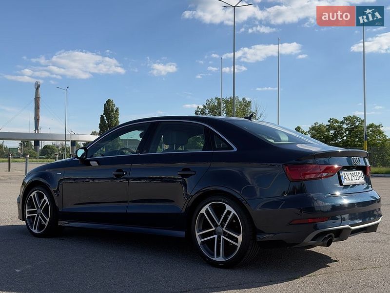Седан Audi A3 2017 в Харкові
