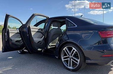 Седан Audi A3 2017 в Харкові