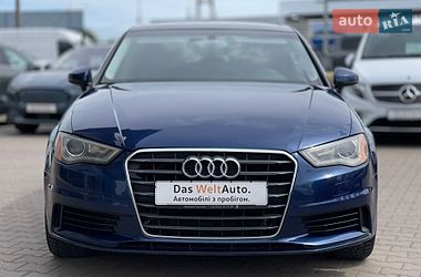 Седан Audi A3 2014 в Чернівцях