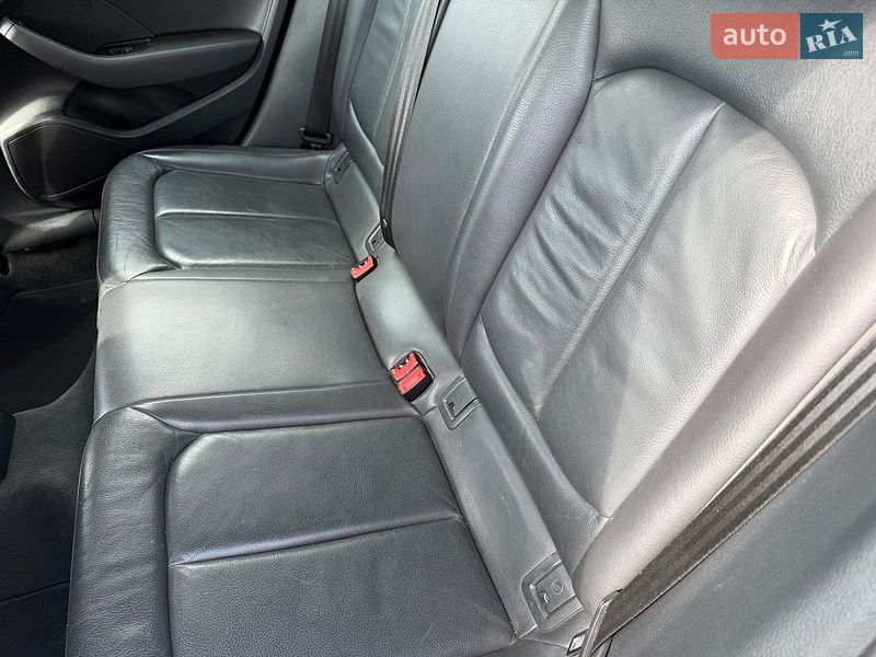 Хэтчбек Audi A3 2015 в Львове