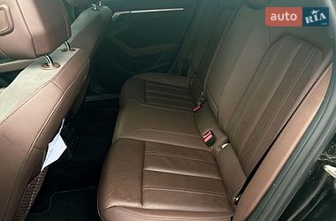 Седан Audi A3 2022 в Киеве