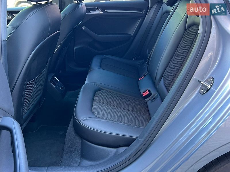 Седан Audi A3 2017 в Києві