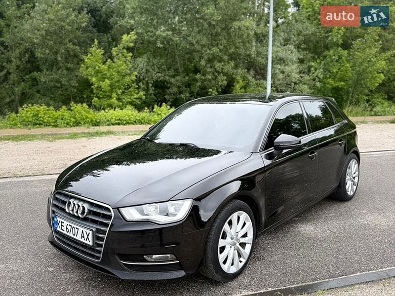 Хетчбек Audi A3 2015 в Дніпрі