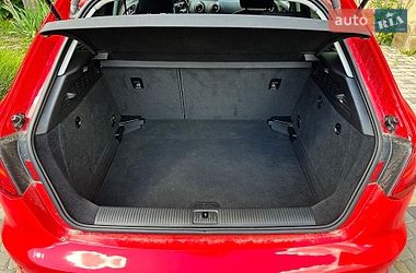 Хэтчбек Audi A3 2016 в Киеве