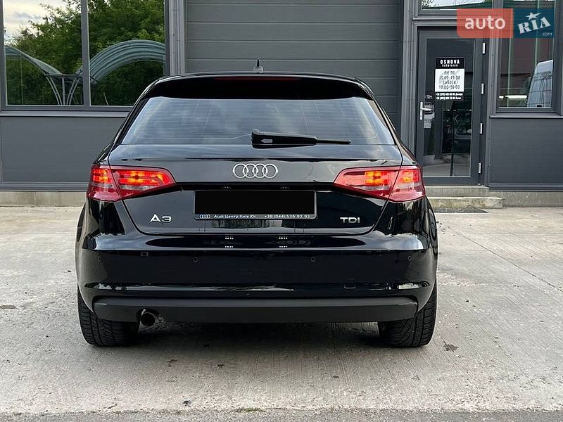 Хэтчбек Audi A3 2014 в Киеве