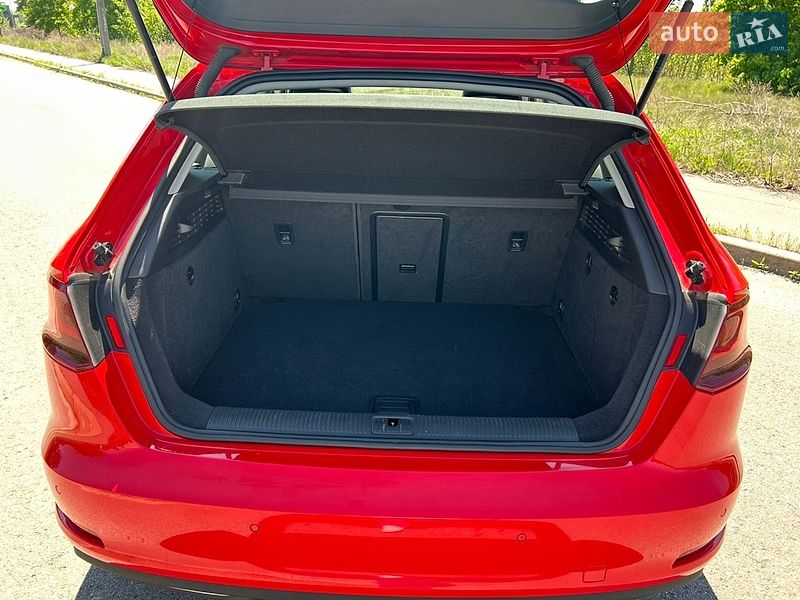 Хетчбек Audi A3 2015 в Києві