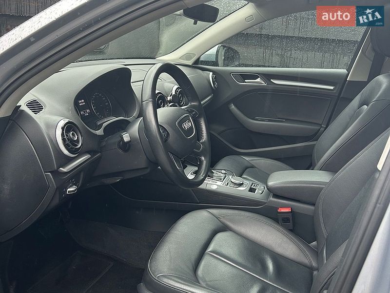 Седан Audi A3 2016 в Києві