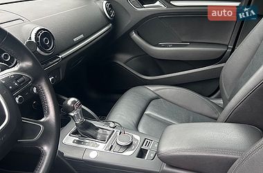 Седан Audi A3 2016 в Києві