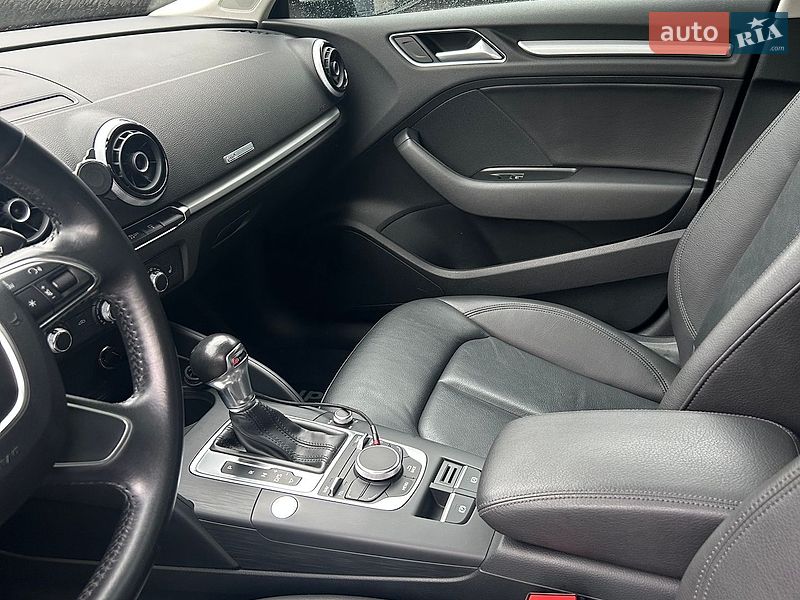 Седан Audi A3 2016 в Києві