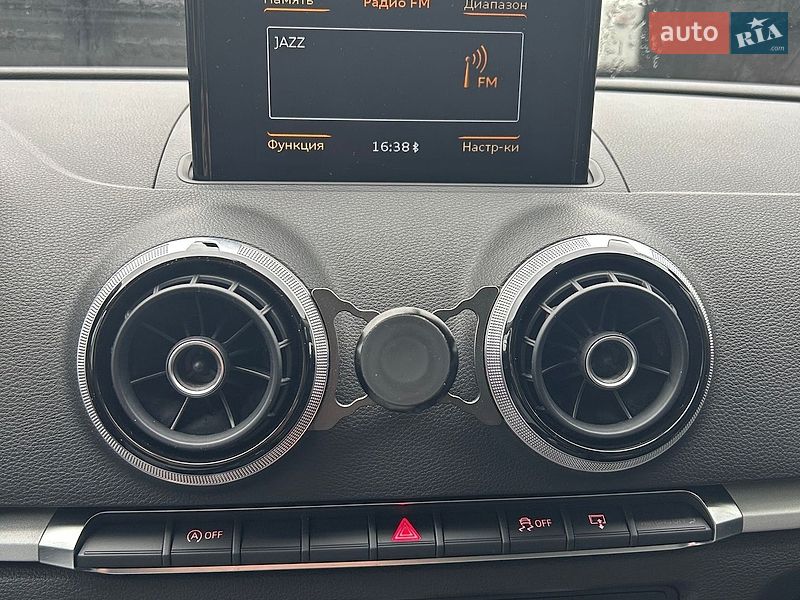 Седан Audi A3 2016 в Києві