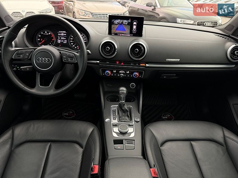 Седан Audi A3 2017 в Харкові