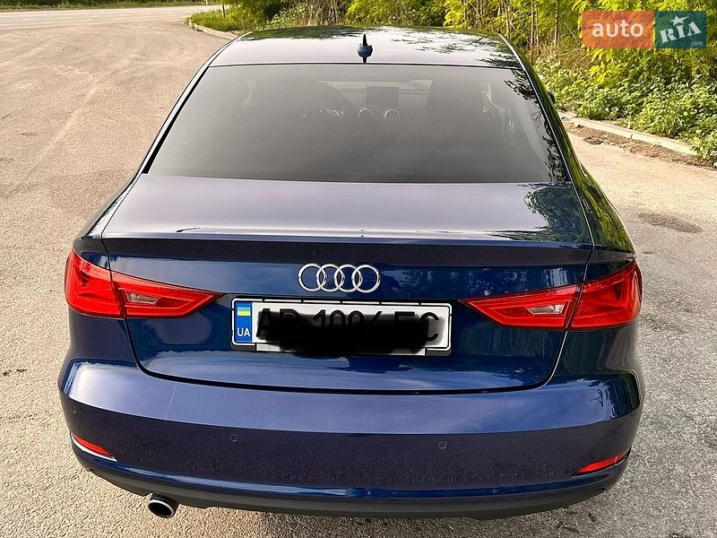Седан Audi A3 2014 в Запорожье