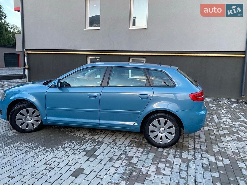 Хэтчбек Audi A3 2009 в Борщеве
