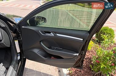 Седан Audi A3 2014 в Києві