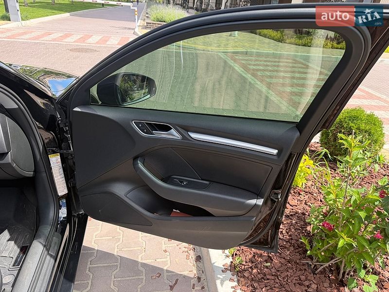 Седан Audi A3 2014 в Києві