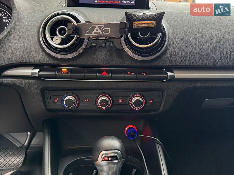 Седан Audi A3 2015 в Києві фото 21 Седан Audi A3 2015 в Києві