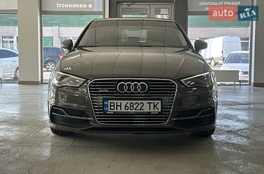 Хетчбек Audi A3 2015 в Одесі