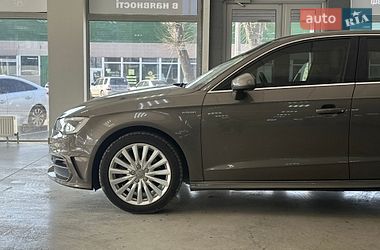 Хетчбек Audi A3 2015 в Одесі