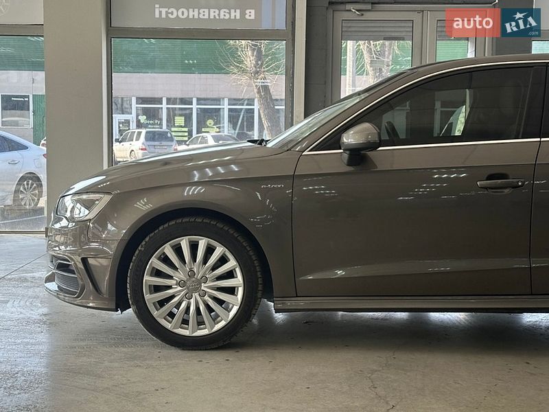 Хетчбек Audi A3 2015 в Одесі
