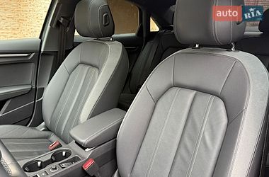 Седан Audi A3 2022 в Чернівцях