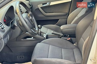 Хэтчбек Audi A3 2008 в Луцке