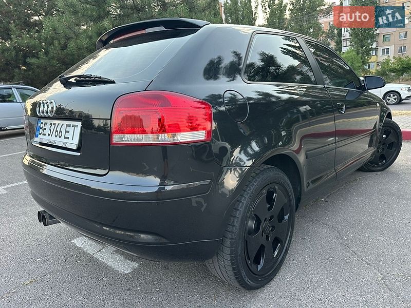 Хэтчбек Audi A3 2003 в Николаеве