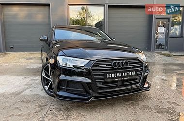 Седан Audi A3 2020 в Киеве