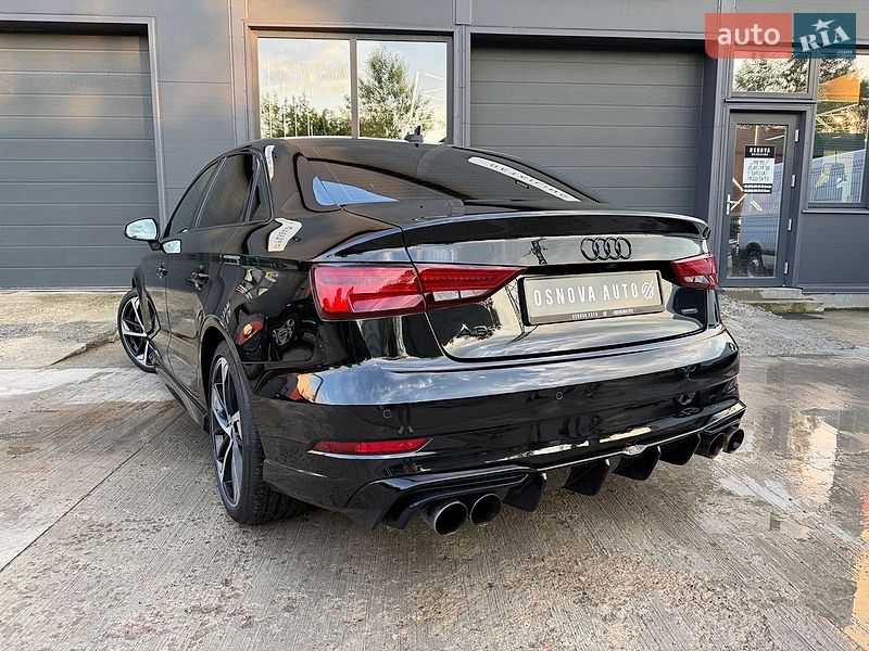 Седан Audi A3 2020 в Киеве