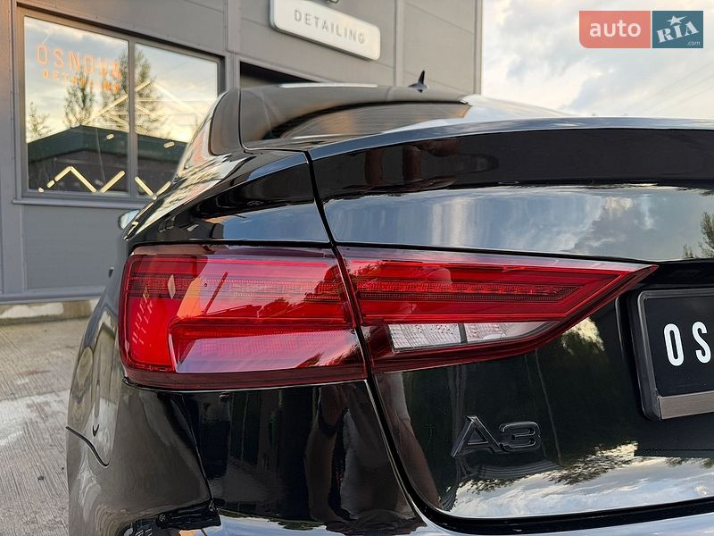Седан Audi A3 2020 в Киеве