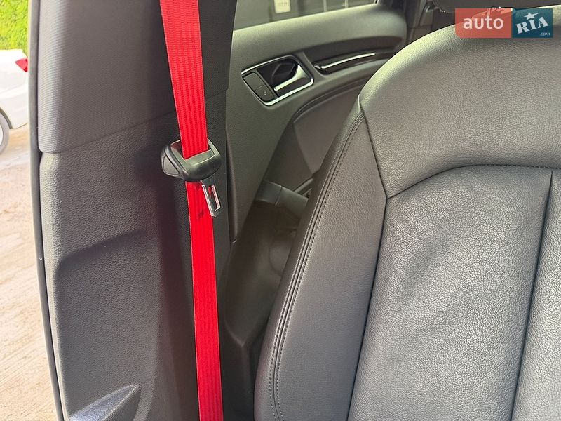 Седан Audi A3 2020 в Киеве
