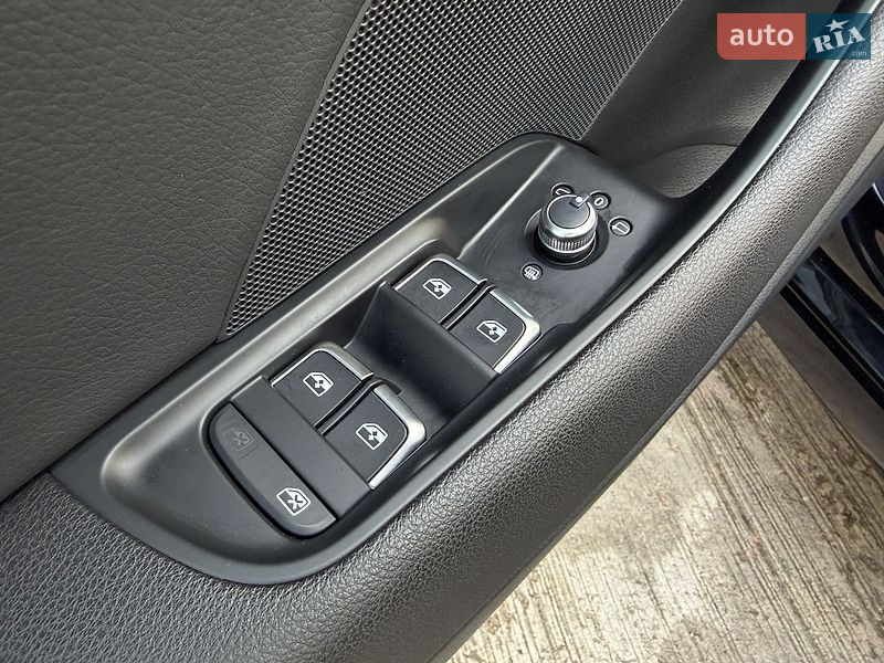 Седан Audi A3 2020 в Киеве