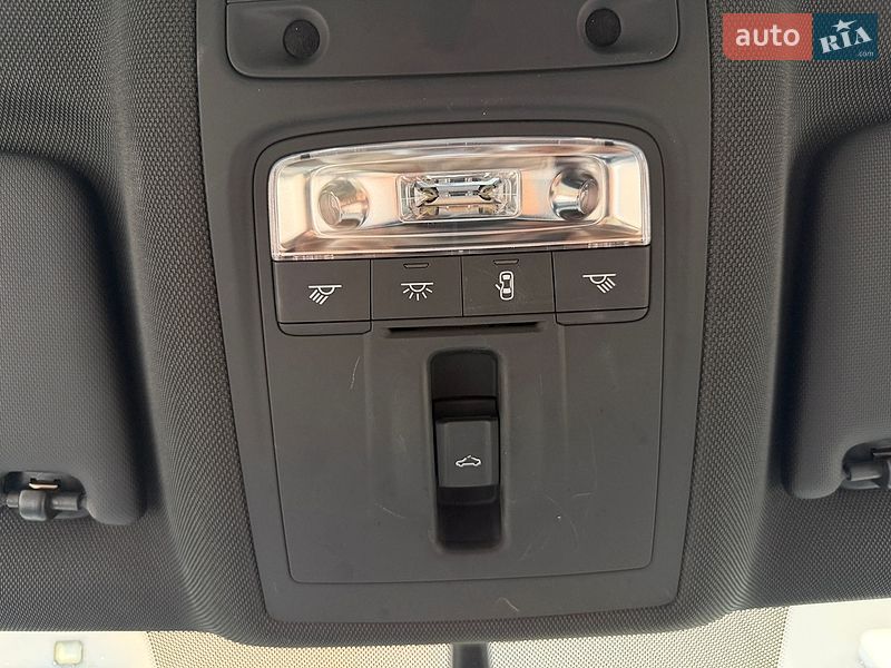 Седан Audi A3 2020 в Киеве