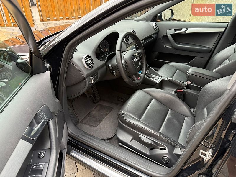 Хэтчбек Audi A3 2013 в Луцке